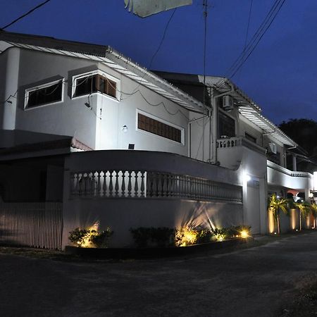 Guest Ryan Hotel คาตุนายากา ภายนอก รูปภาพ